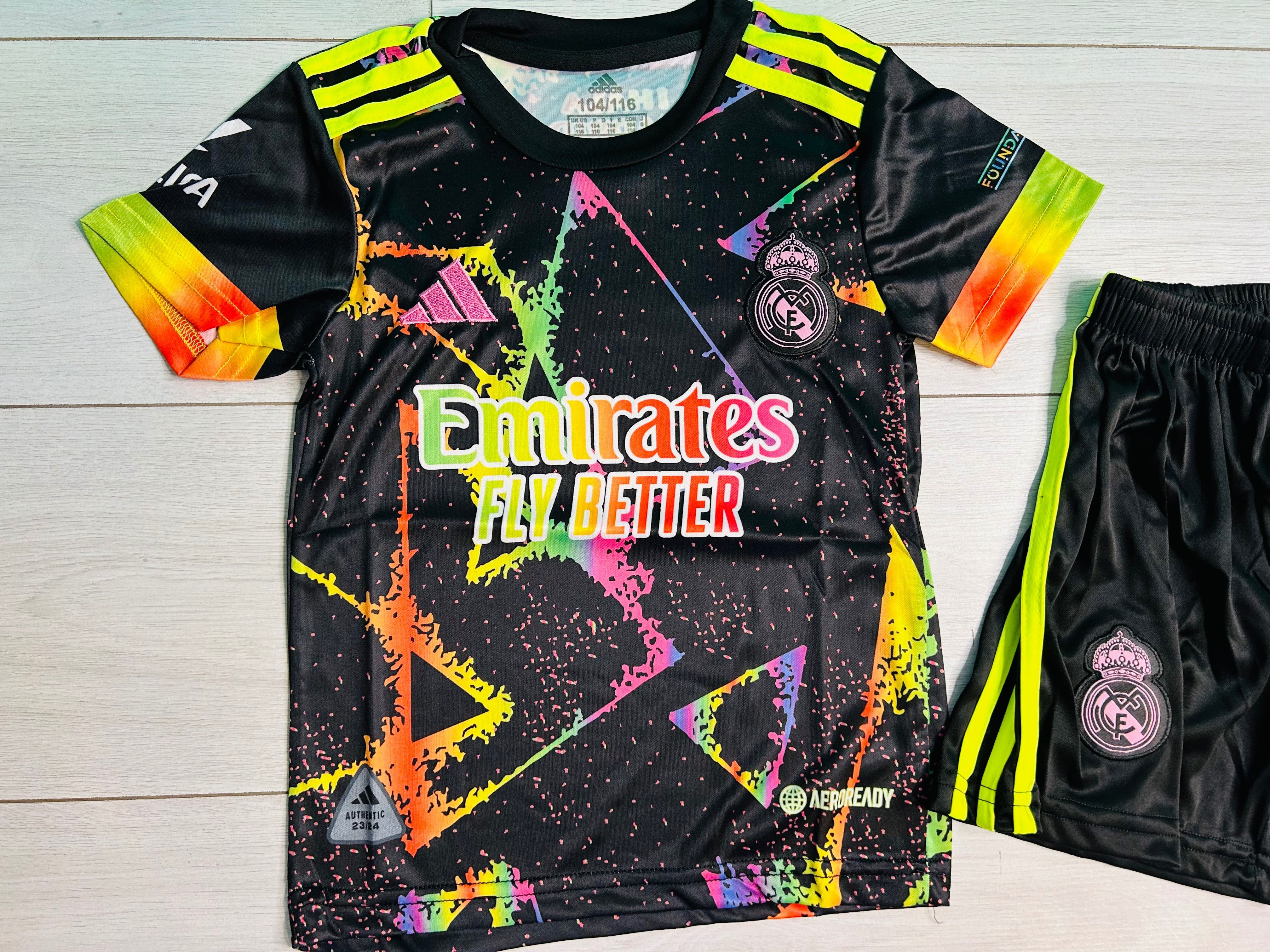 Tricou compleu copii Real Madrid vini Jr 7 multicolors kit 2025