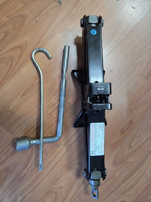 оригинален крик за DAEWOO