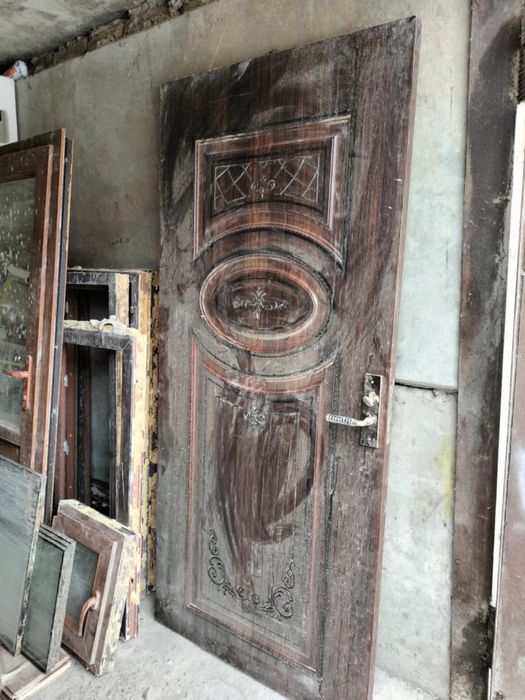 Межкомнатный двер