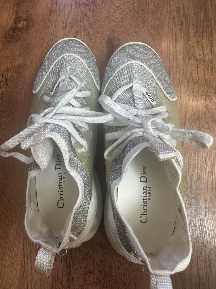 Christian Dior 40