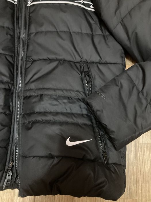 Мъжко зимно яке NIke