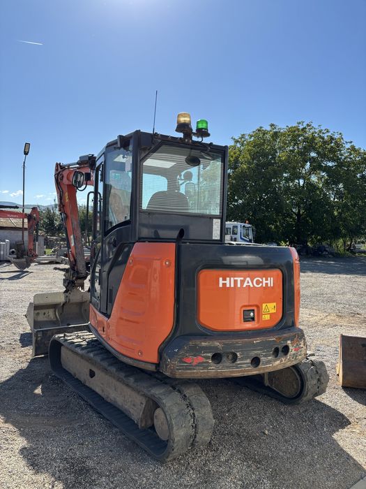 Vand/schimb cu teren intravilan Hitachi zx 65,2018
