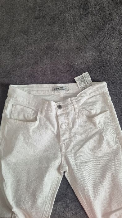 Blugi albi zara originali