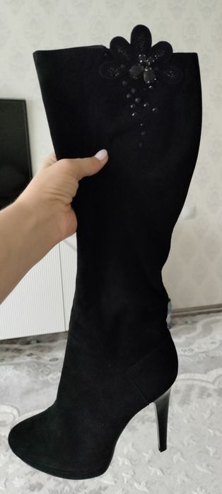 Новые Сапоги зимние,замша натуральная