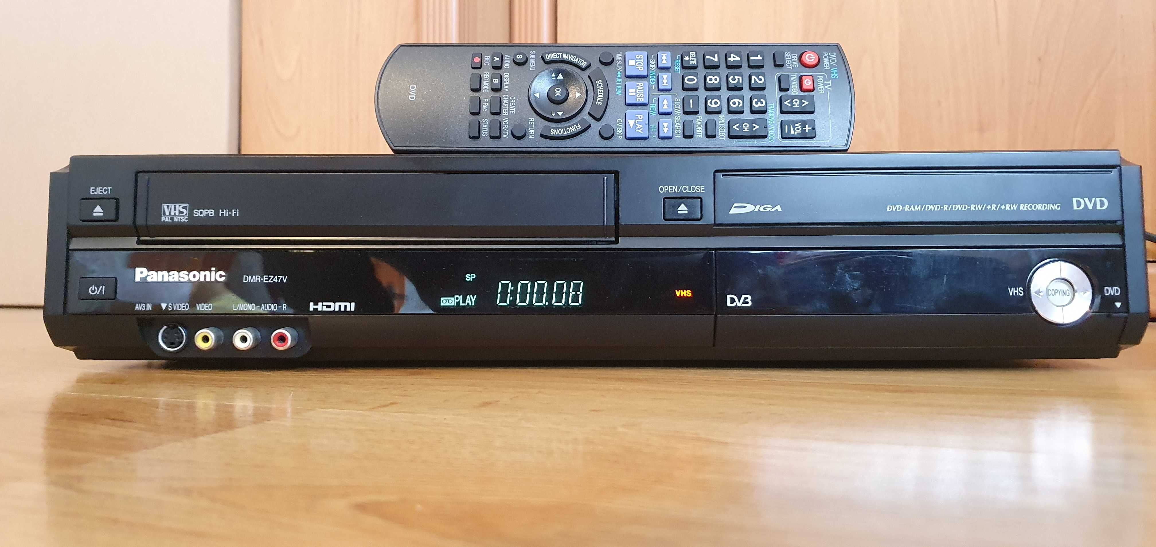 Panasonic DMR-EZ47V recorder VHS-DVD / HDMI