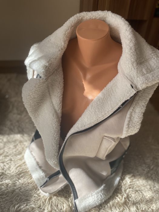 Дамски зимен елек