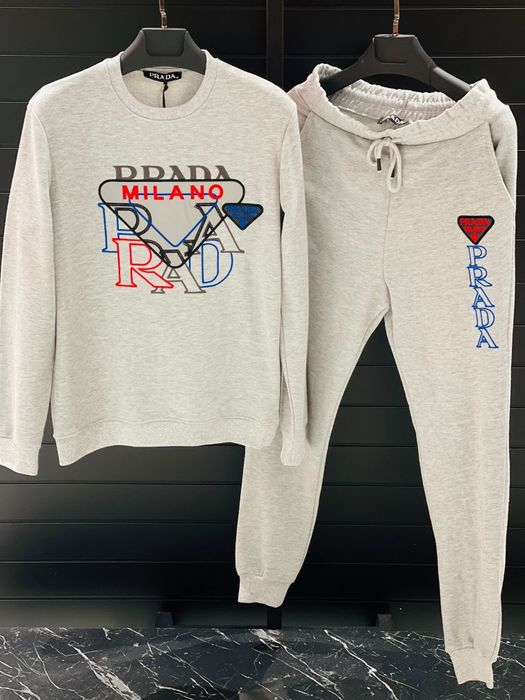 Мъжки екипи различни разцветки