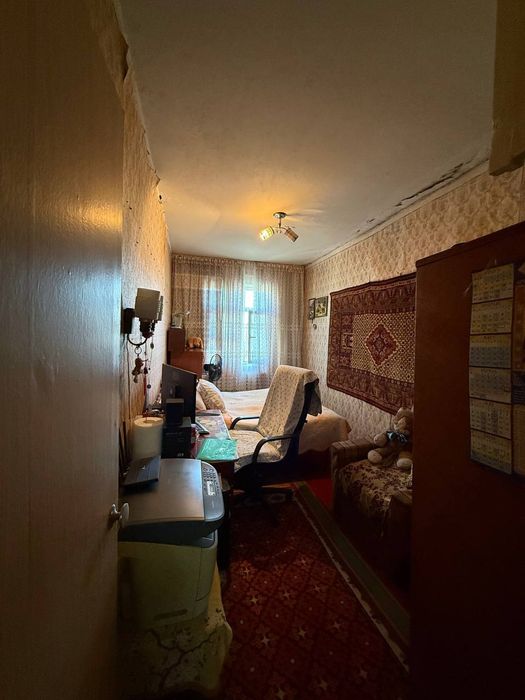 Юнусабад 15, 2/4/4. Балкон 1,5*6.