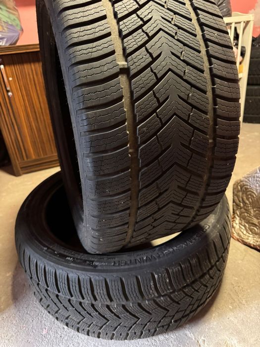 Vând cauciucuri noi iarnă / 315/35/R20. 275/40/R 20 . Dot 24