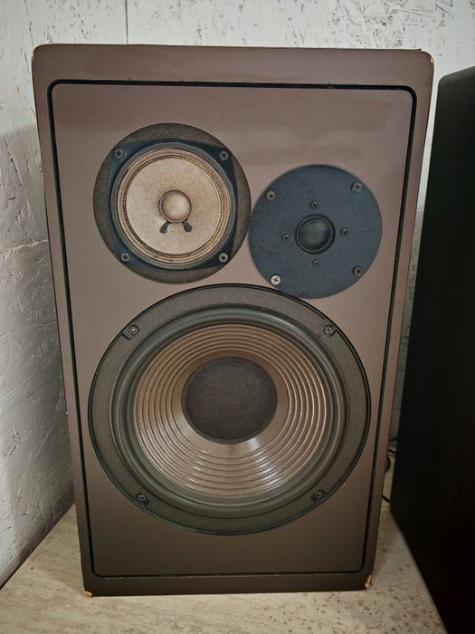 Boxe universum bas 25