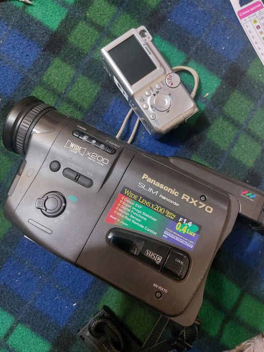 Видео камера цифровик