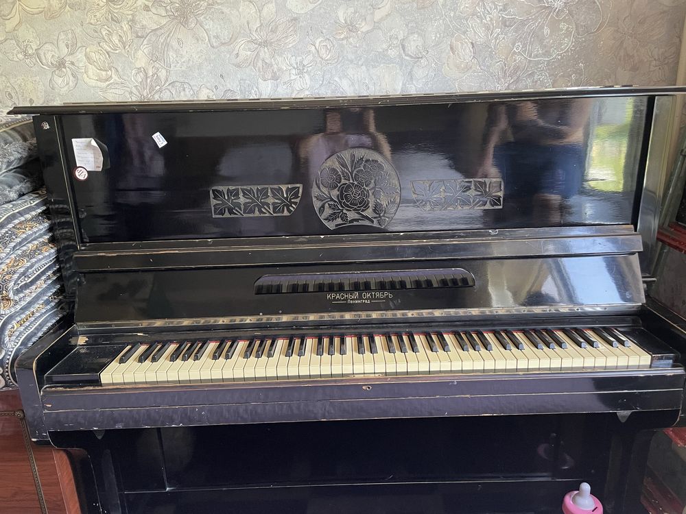 Pianina sotila krasniy oktyabr Rassiyskiy