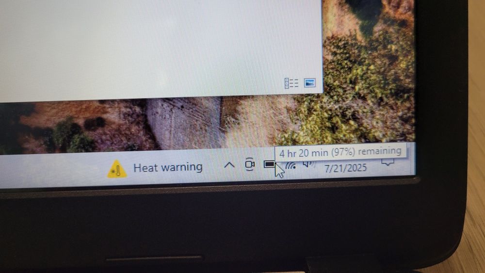 Compaq TPN C117 15-105nz Intel N2840 2.16 GHz 4 Gb 500 GB