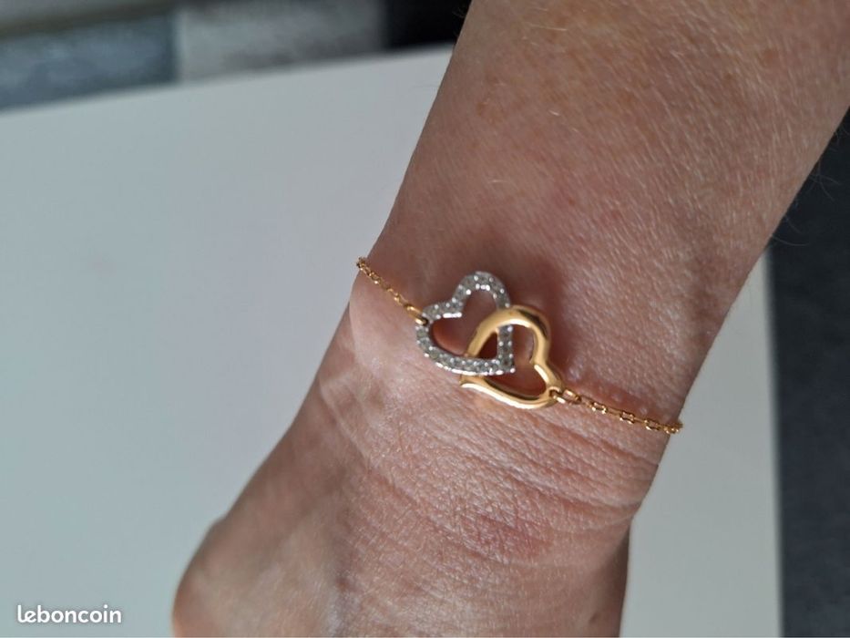 Оригинална гривна  на swarovski