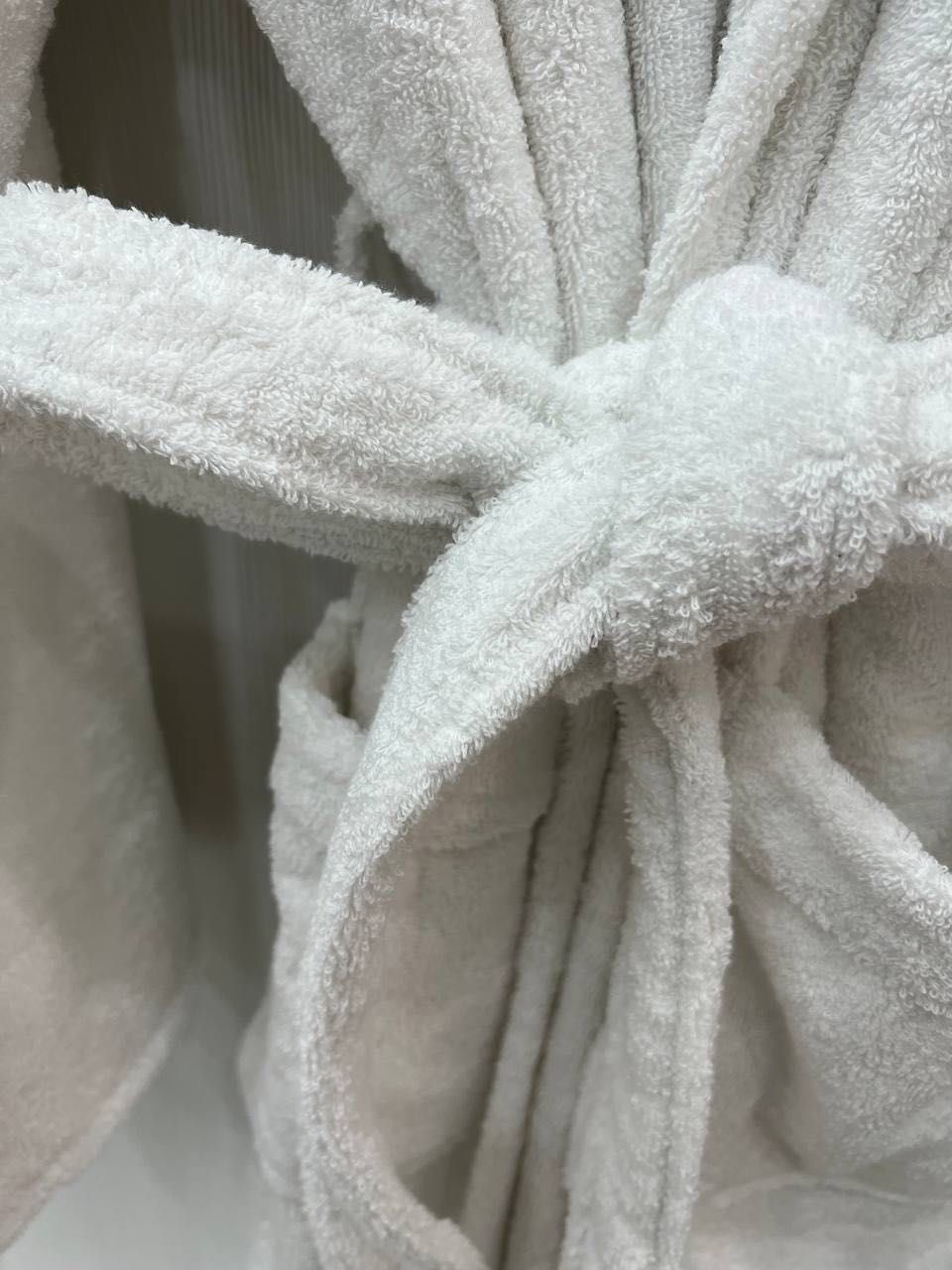 Купить махровый халат белый полотенце для отелей