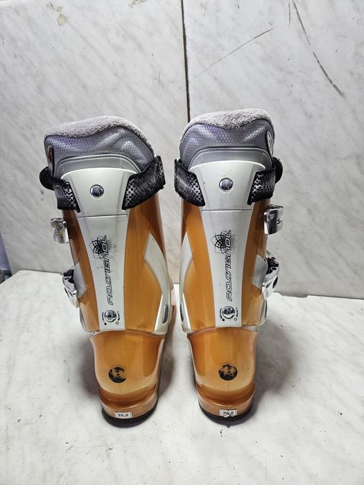 Clapari ski schi  Rossignol  mondo 25,5 corespunde mărimii 39-40