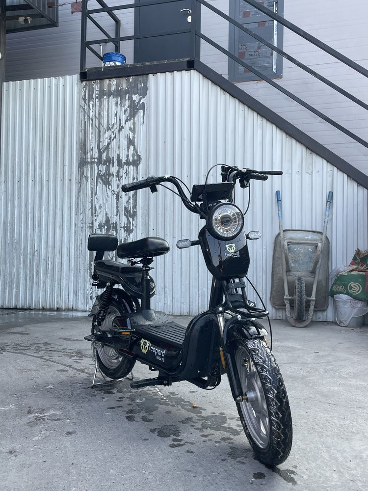 Leopard max E8.
