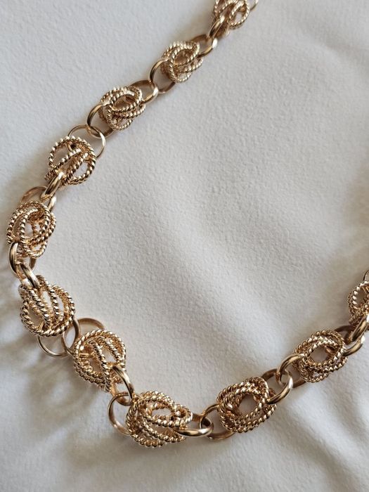 Oltin  satiladi 585 proba