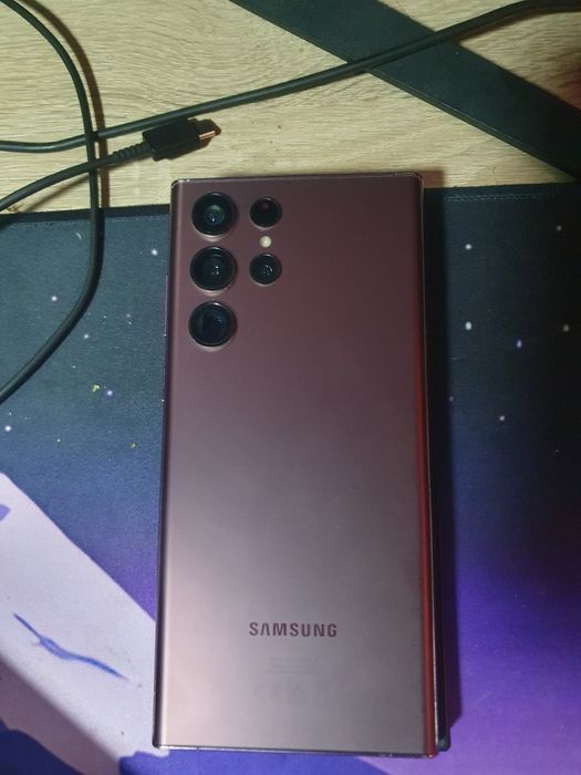 Vând s22 ultra 128gb cu 8gb ram