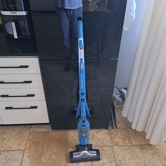 Aspirator vertical Rowenta dual force 2 in 1 RH6751WO