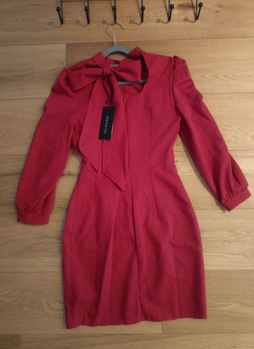 Страхотен лот от две рокли .Нови с етикети .50лв