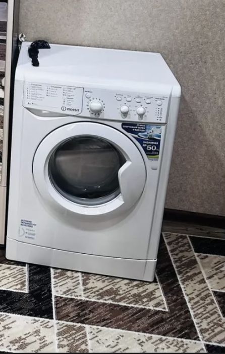 Продам стиральную машину