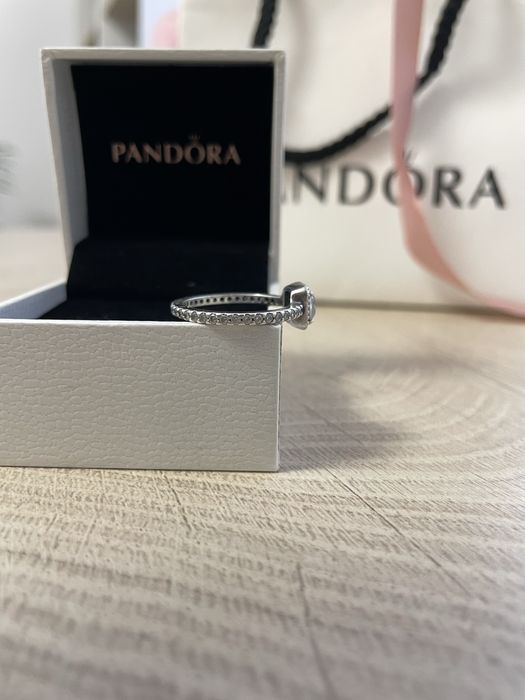 Inel Pandora cu pietre