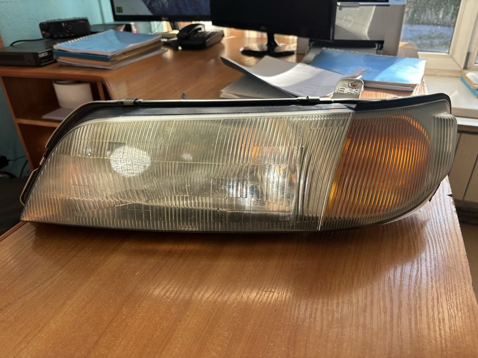 Продам фары на ниссан цефиро а32