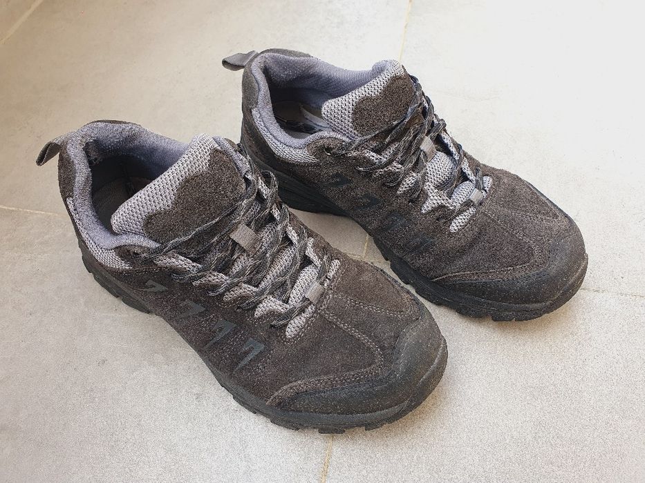 Pantofi drumeție lotto nr 40