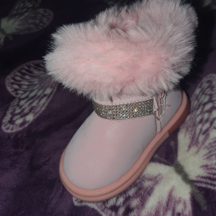 Vand ghetute fetita!