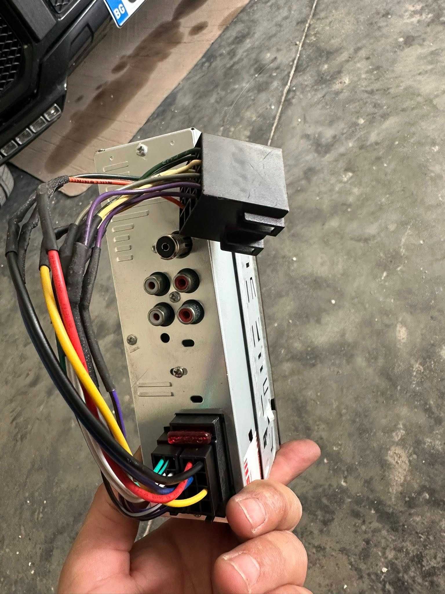 thunder tusb 05 usb CD / сд / sd плейър за автомобил