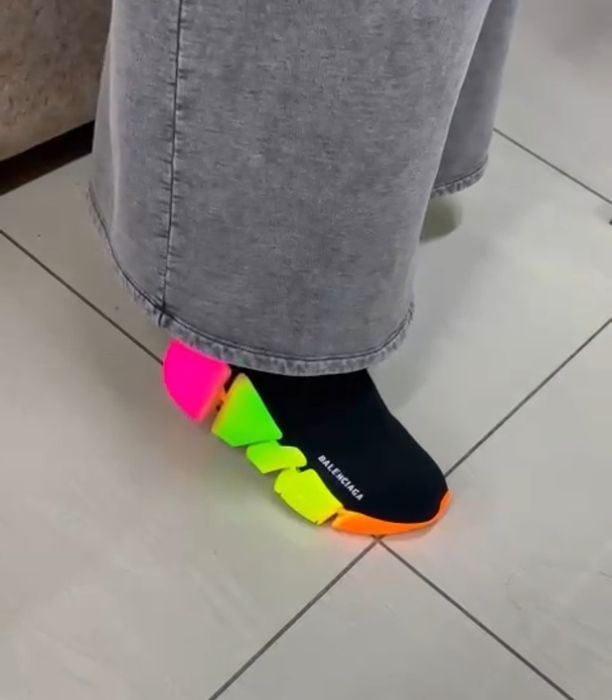 Кроссовки (Турция) 40 размер