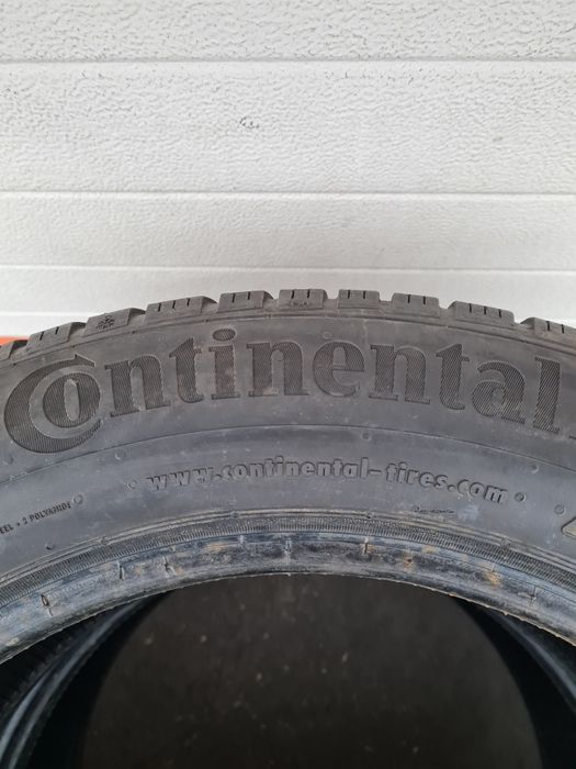 Зимни гуми 2 броя CONTINENTAL WinterContact TS850P 225 55 R17 дот 3217