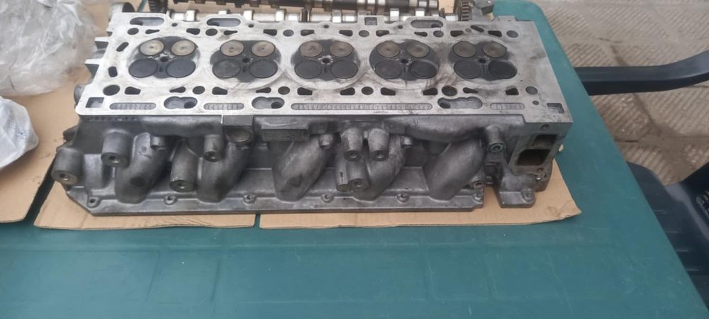 Глава за volvo xc90