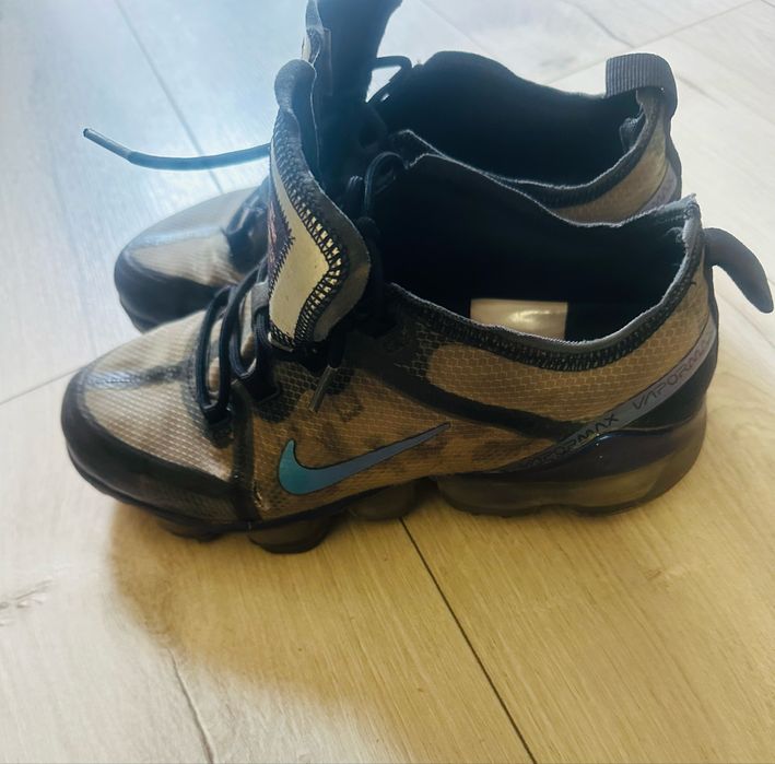 Nike Маратонки vapormax