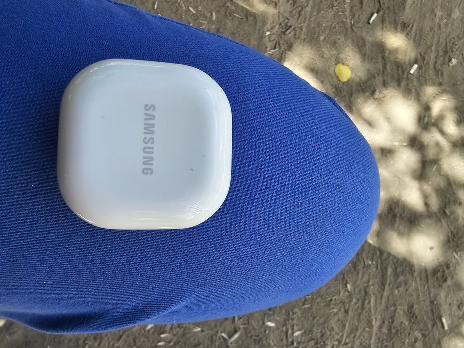 Срочно продаются наушники