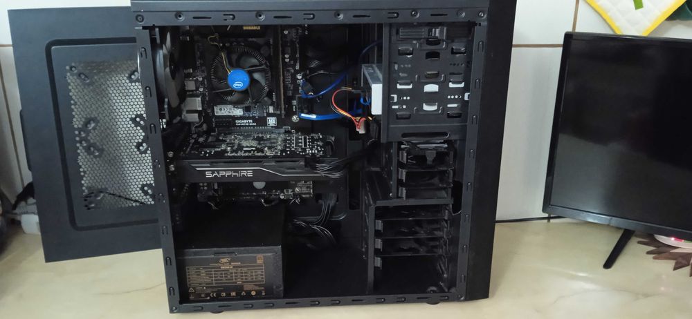 i5 7400 16gb Ddr4 RX 470 8GB/256 Ssd+hard pc calculator gaming unitate