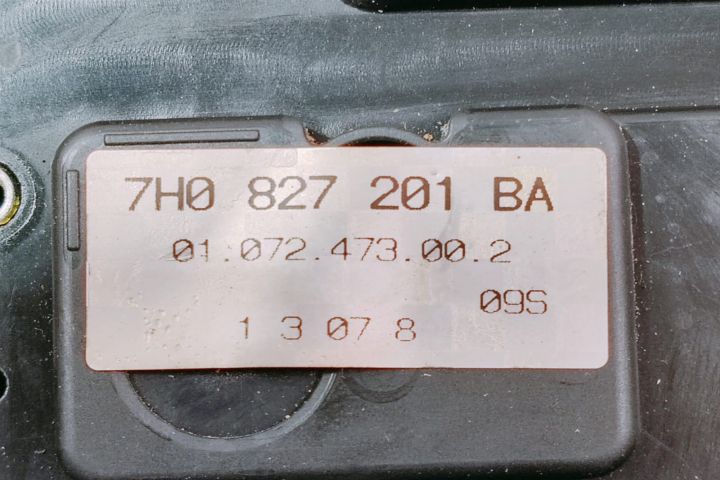 Broasca Usa  spate 7H0827201BA Volkswagen VW Transporter T5