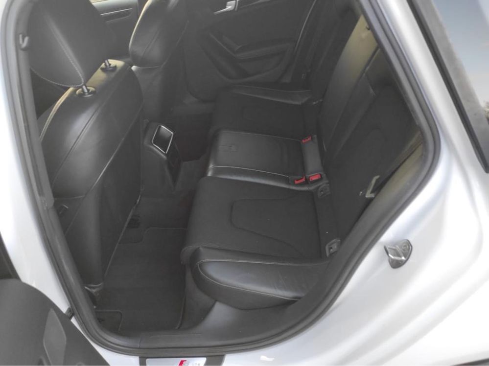 Audi a4 b8 , 2.0 tdi multitronic 8+1
