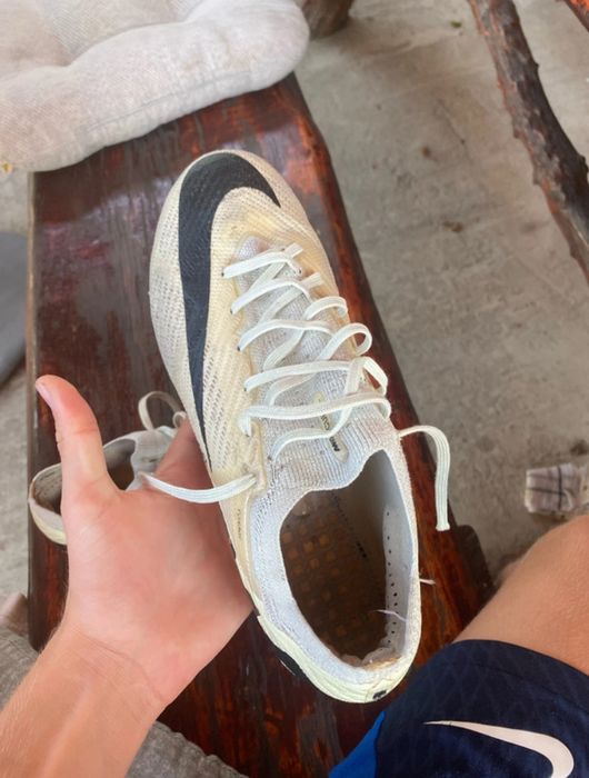 Ghete de fotbal profesionale nr 41