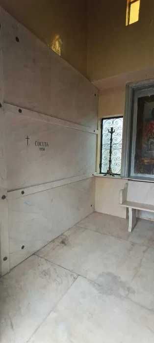 Cavou / capelă/ loc de veci / Ghencea civil/ 6 cripte/13.5m2/ marmură