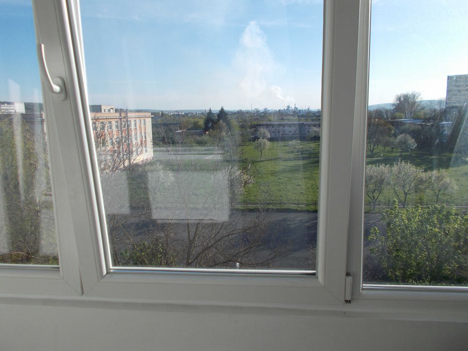 Apartament cu 2 camere de închiriat