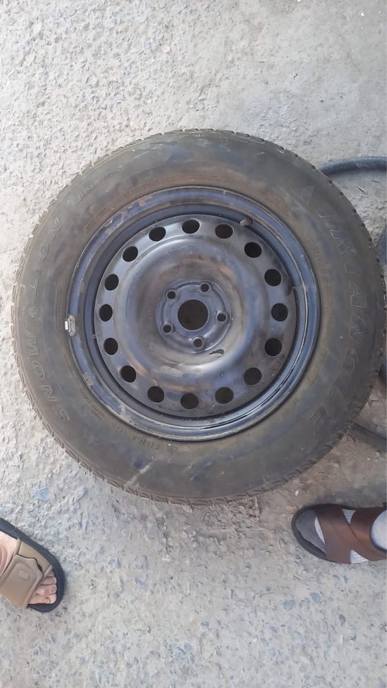 Продается колесо Renault duster