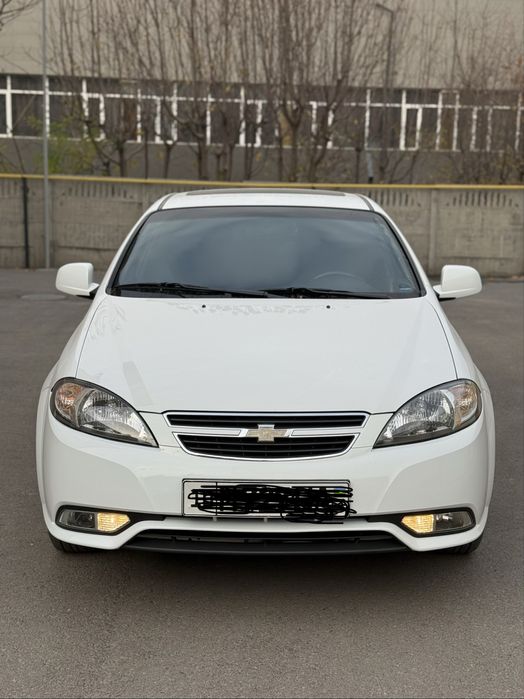 Срочно Gentra Elegant plus Сотилади