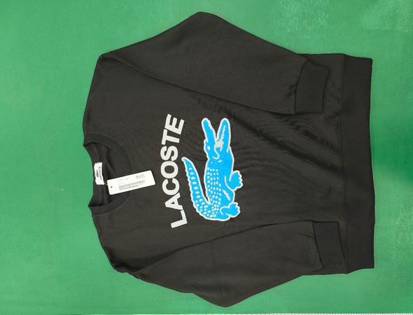 Блуза на марката Lacoste