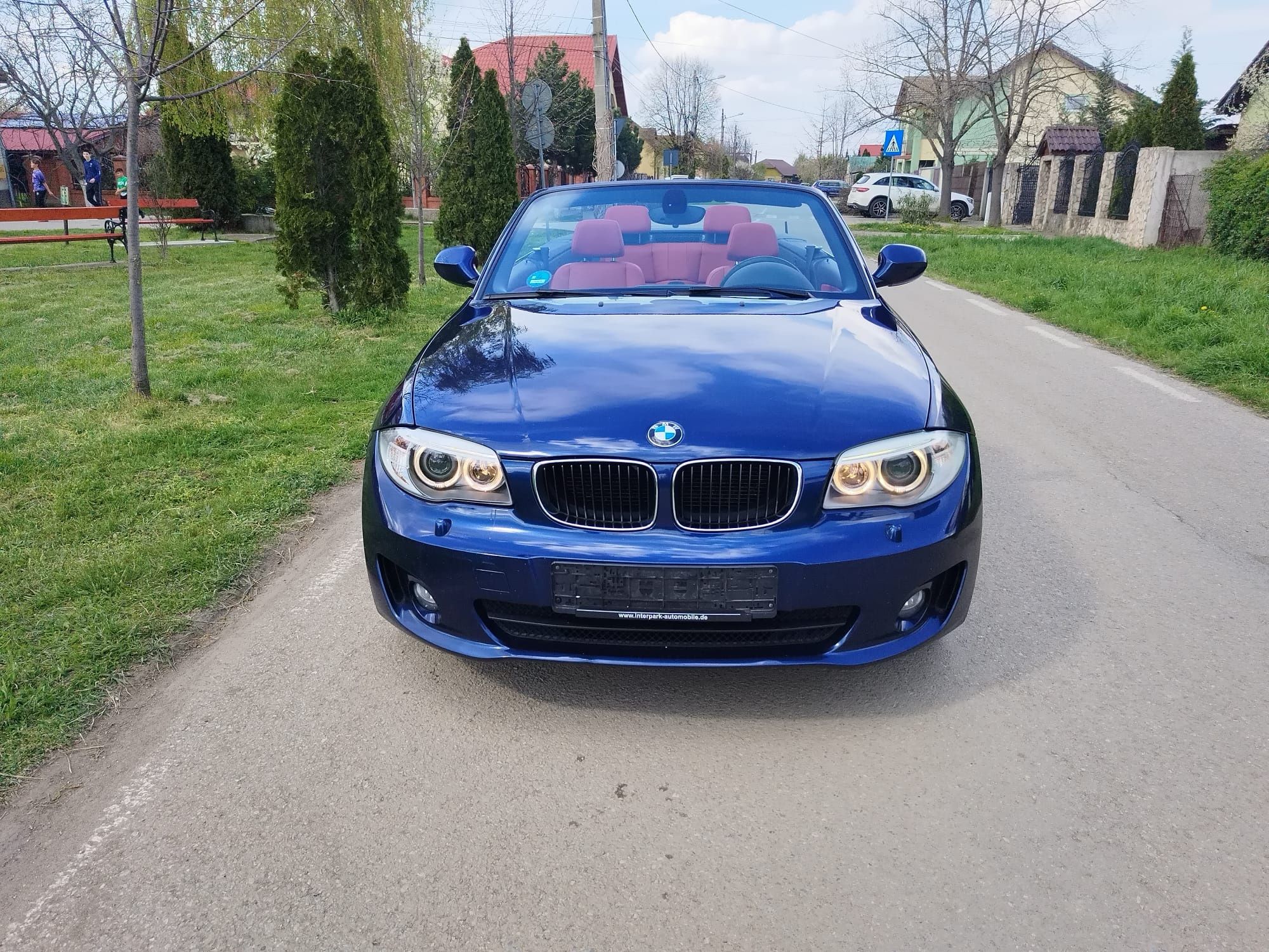 BMW 123d cabrio cu 204 cp, an 2012, bixenon, central  AC