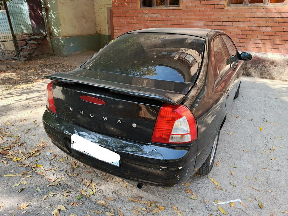 Продаётся машина kia shuma 1998 года