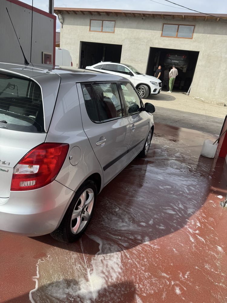 Skoda fabia 1.2 diesel 2012