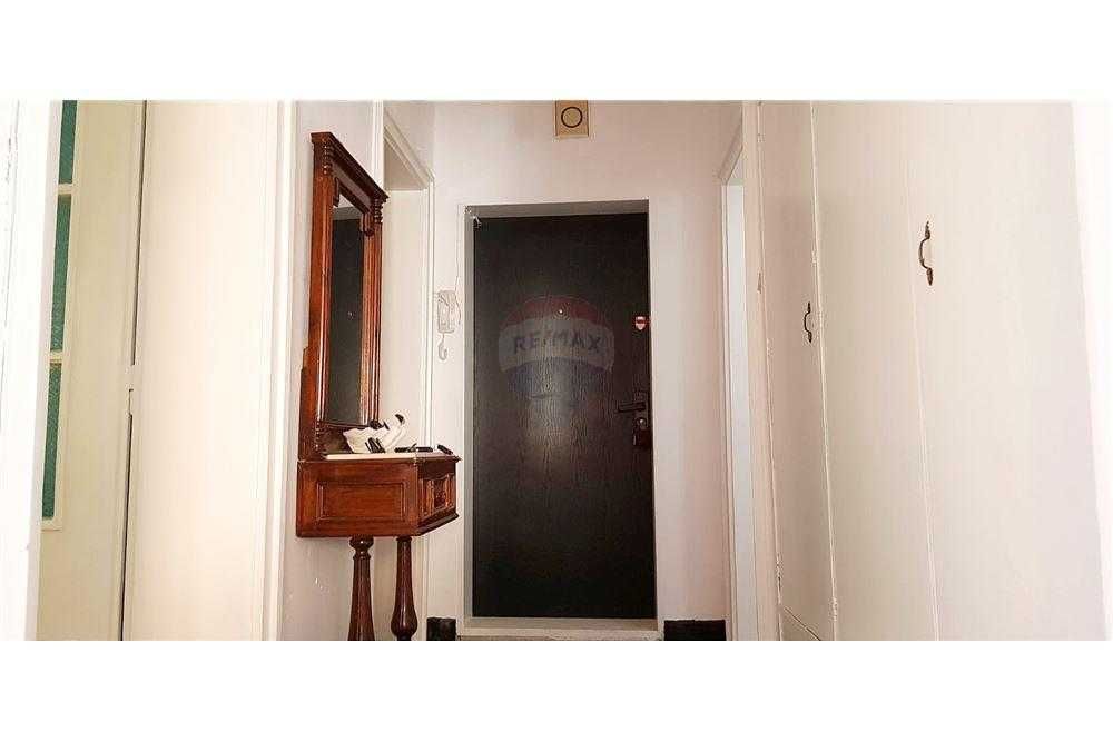 Продава се Тристаен апартамент в Русе, Център - 80 кв.м за 1749 €/кв.м - Снимка #7