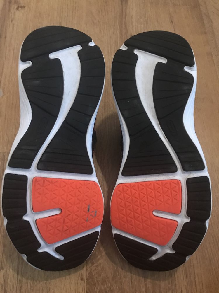 Pantofi sport 34 (21,5cm)